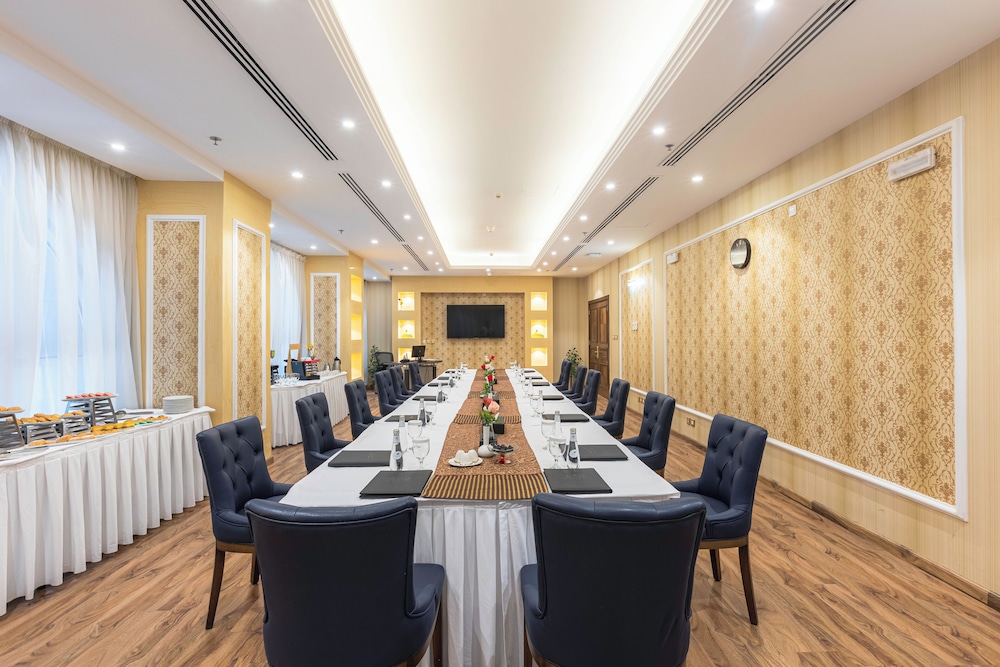 Maden Hotel 45/50