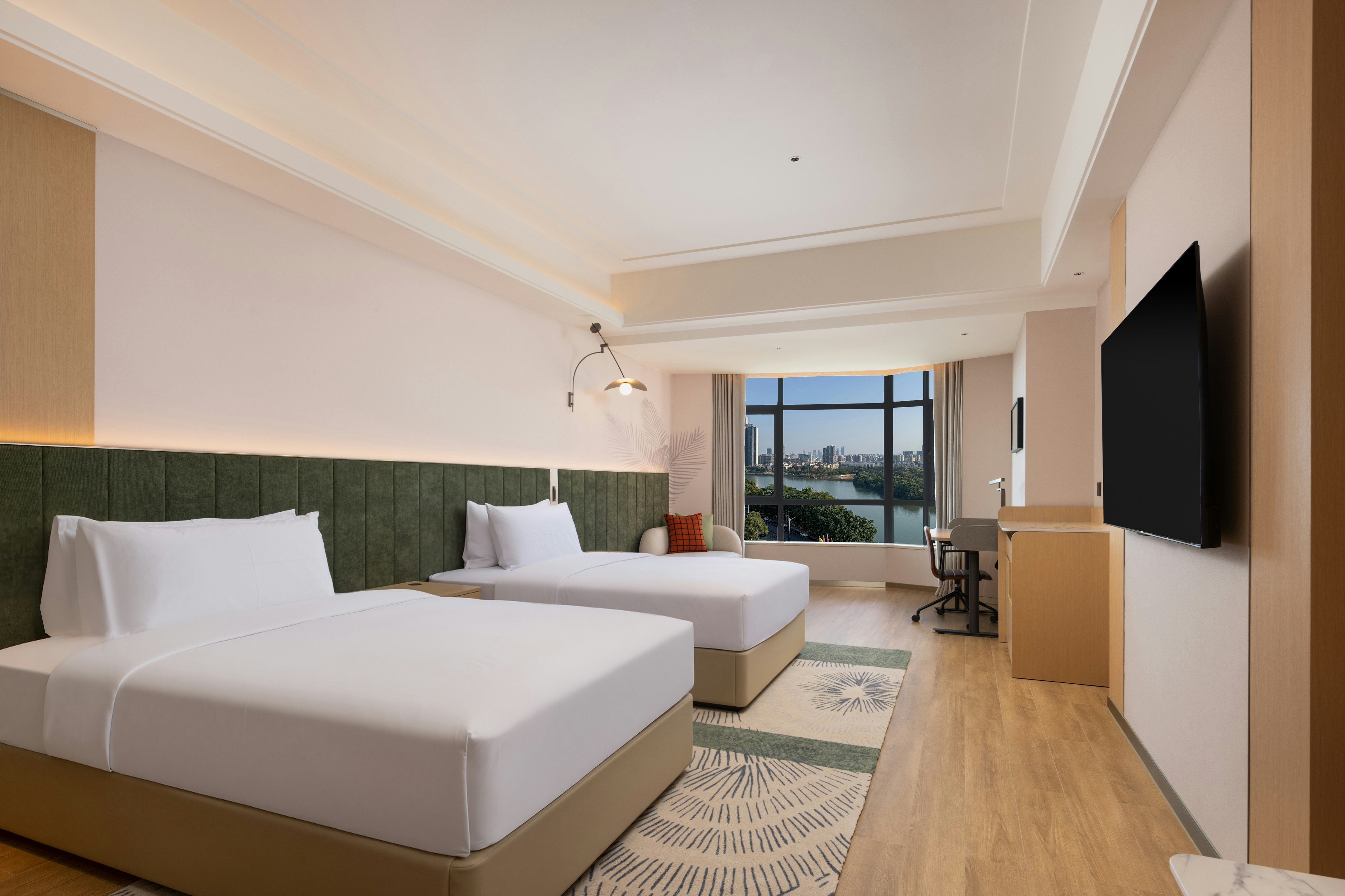 DELUXE, TWIN BEDS, RIVER VIEW