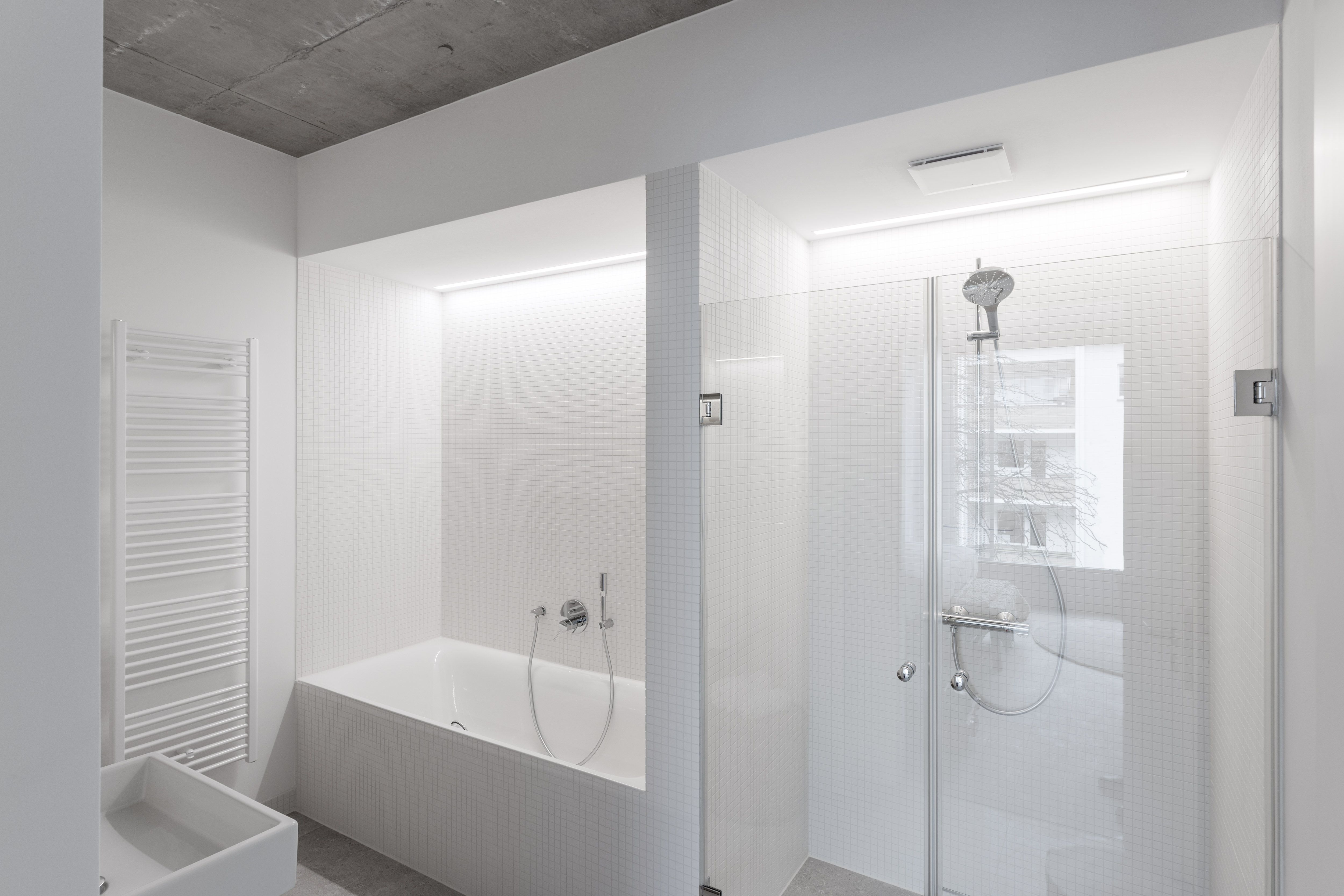 Carlotta Apartments 46/47