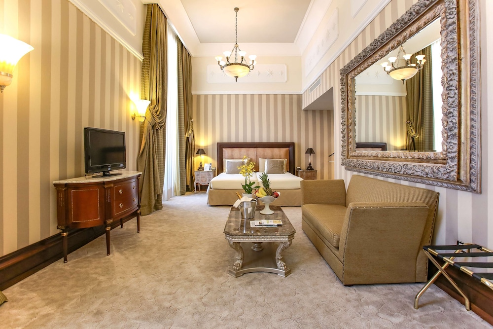 Anantara Palazzo Naiadi 57/84