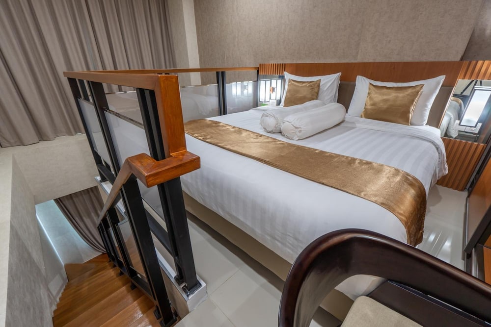 Loft, Double Bed