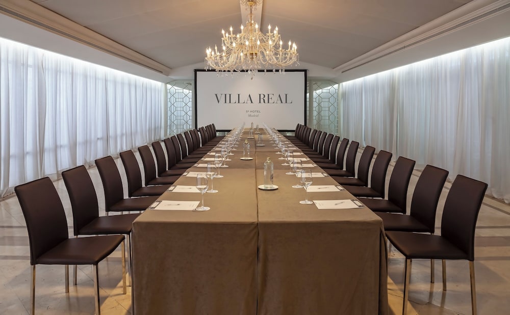 Hotel Villa Real 47/60