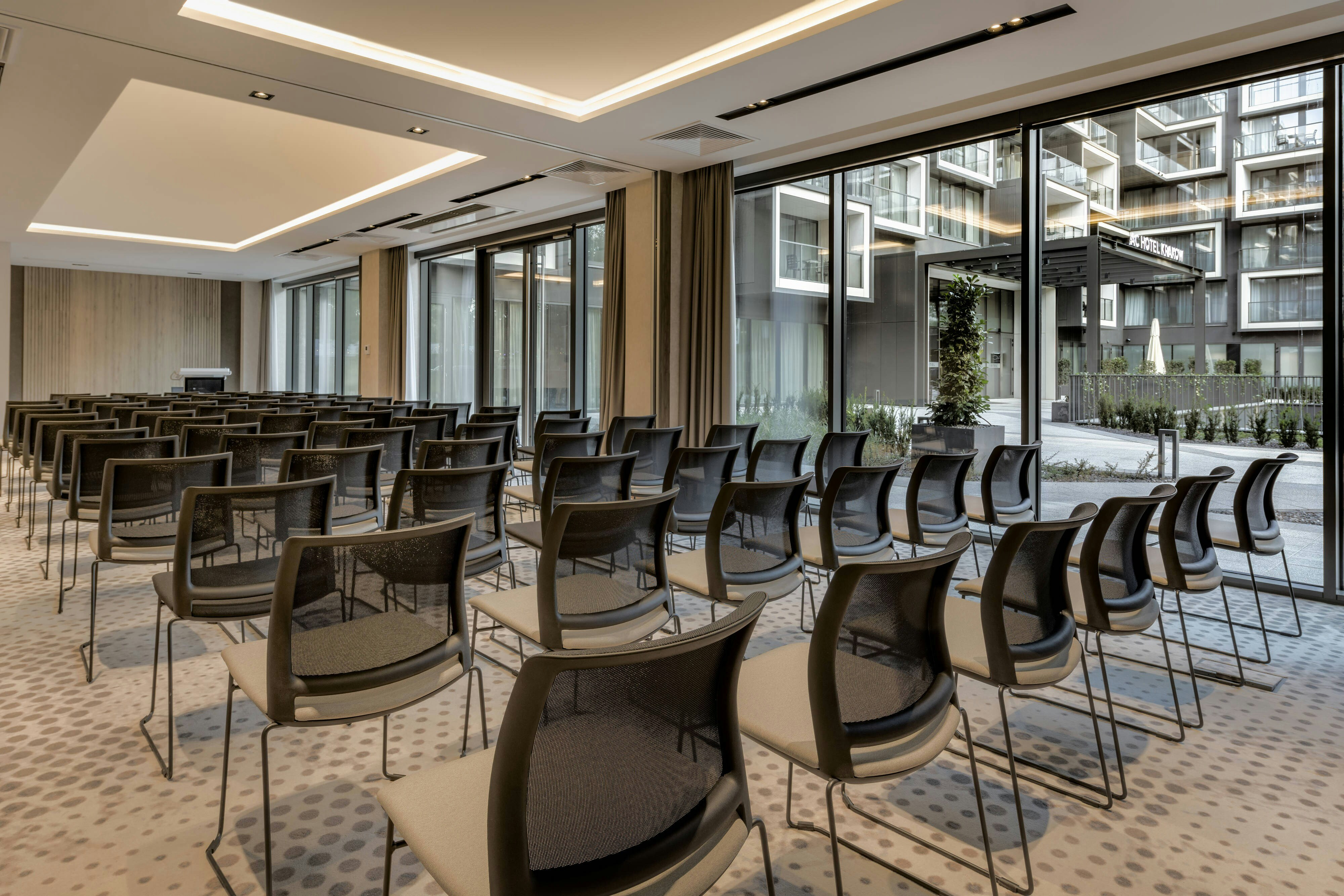 AC Hotel by Marriott Krakow 52/57