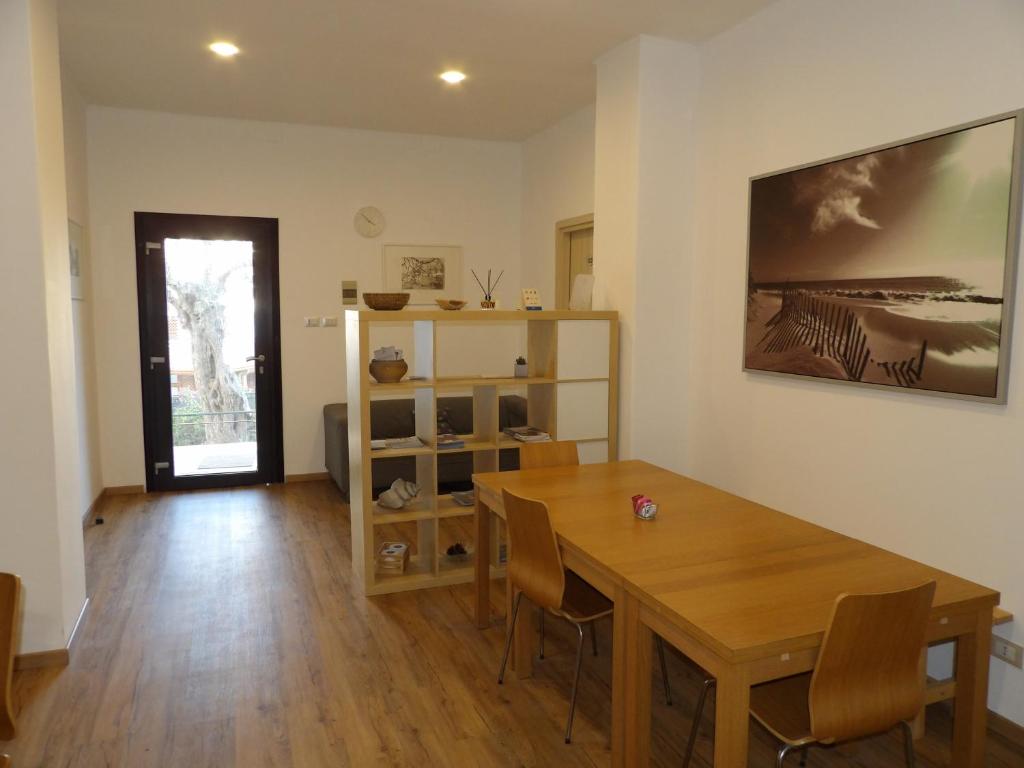 B&B STELLA MARINA 11/22