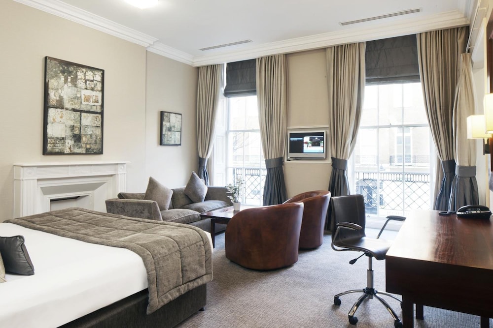 Grange Beauchamp Hotel 38/60