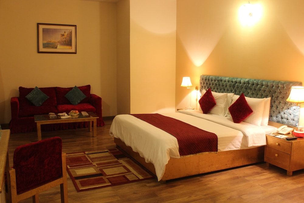 Hotel One Bahawalpur 11/49