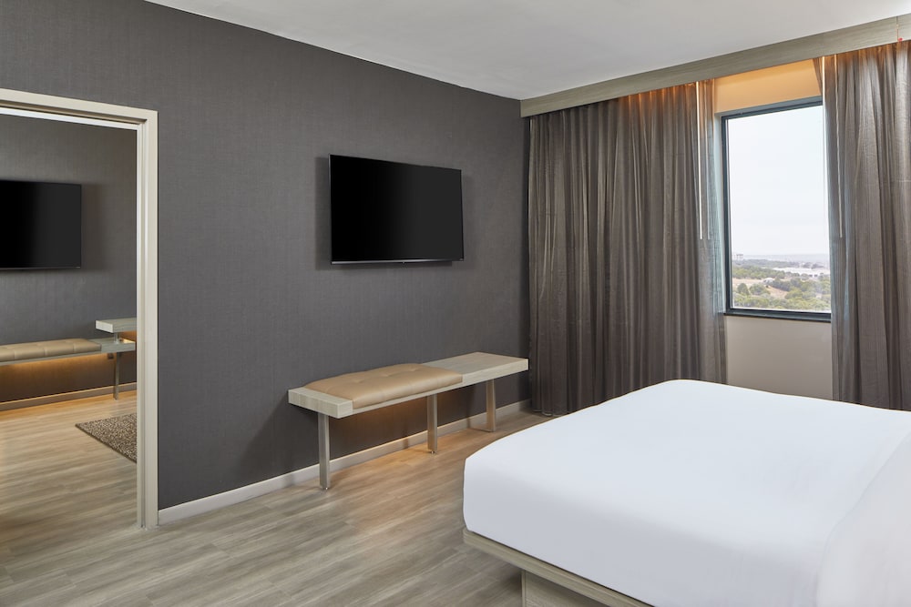 AC Hotel by Marriott Austin Hill Country 18/57