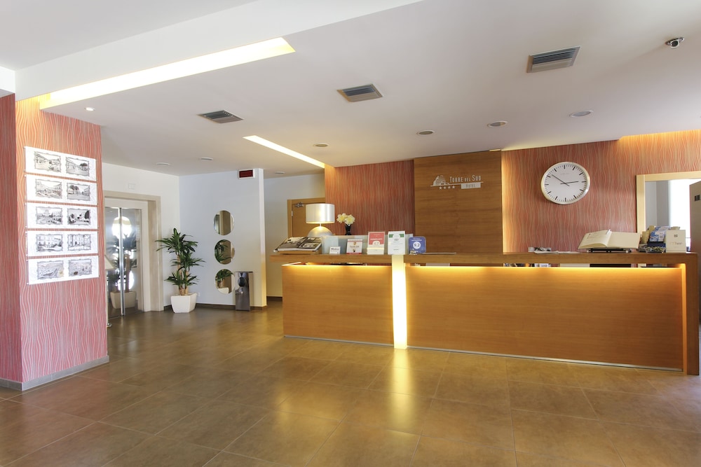 Torre Del Sud Hotel 2/66