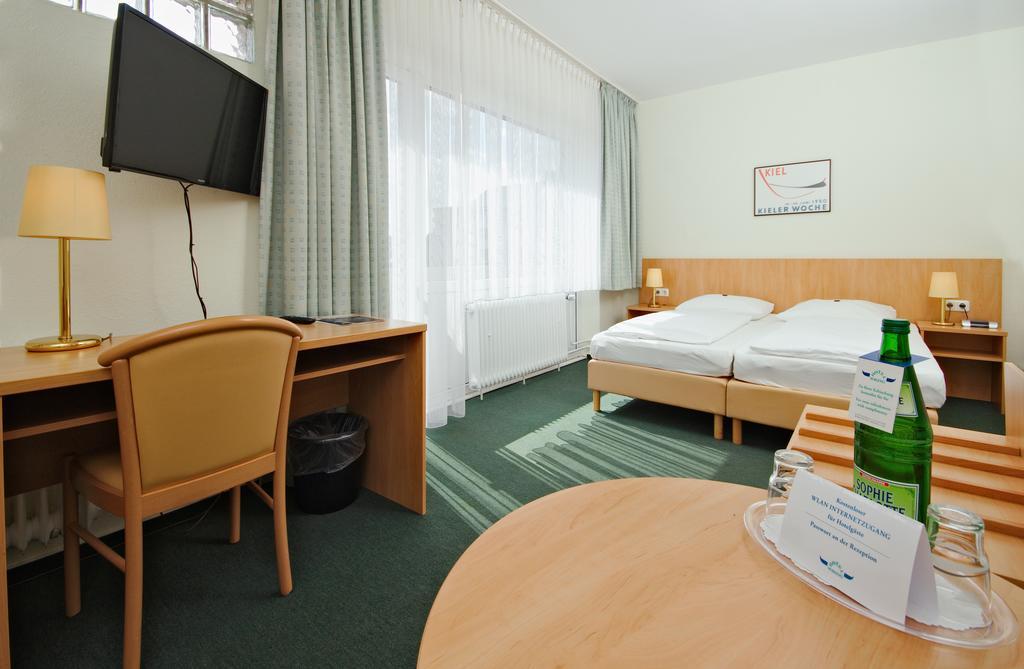 Hotel Wiking 13/24