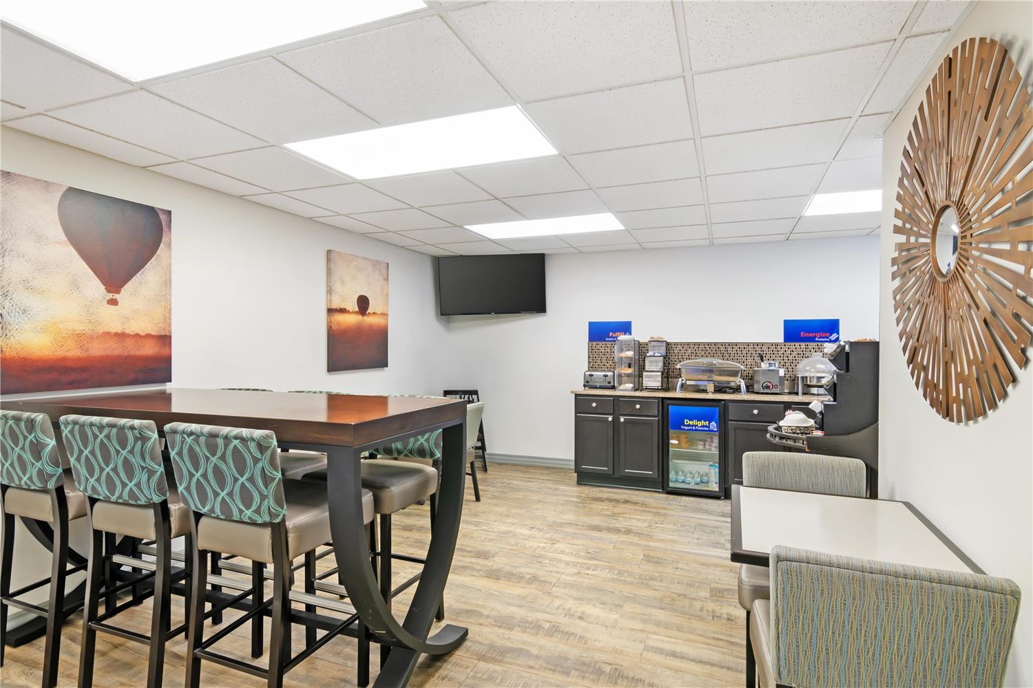 Best Western Brookfield 13/18