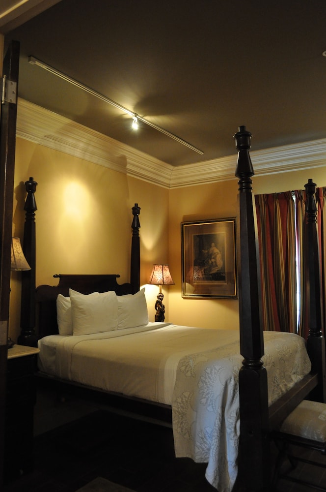 The Inn At Houmas House 6/32