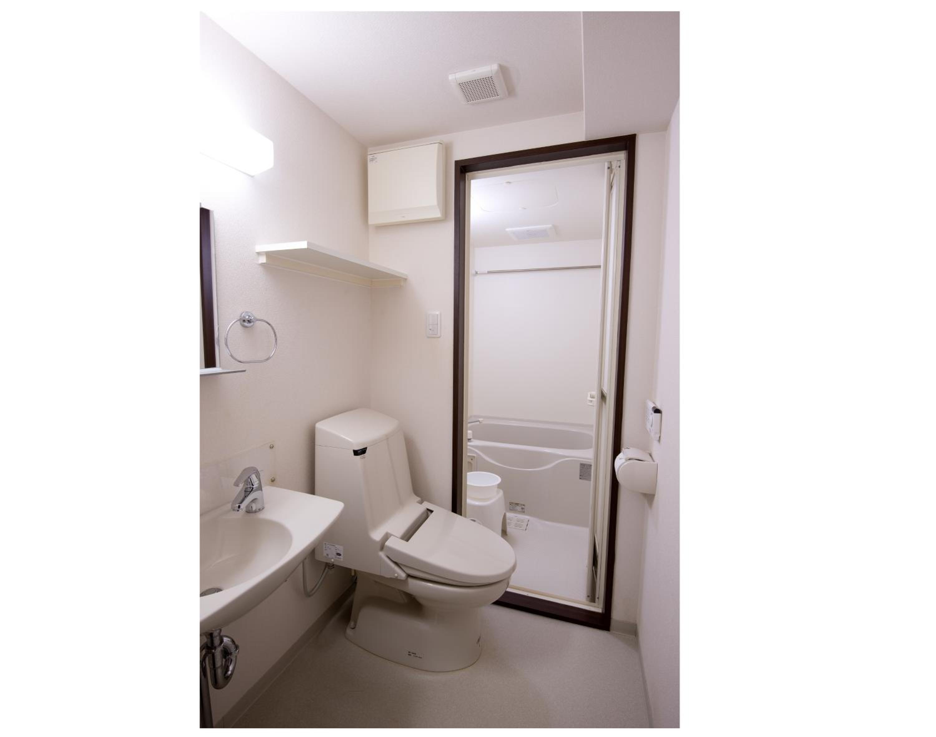 Deluxe, 3 Futon Beds, Kitchenette