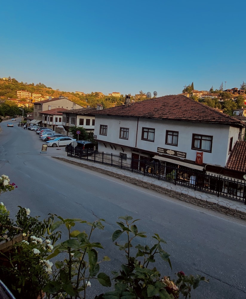 Avcioglu Konak Otel 4/50