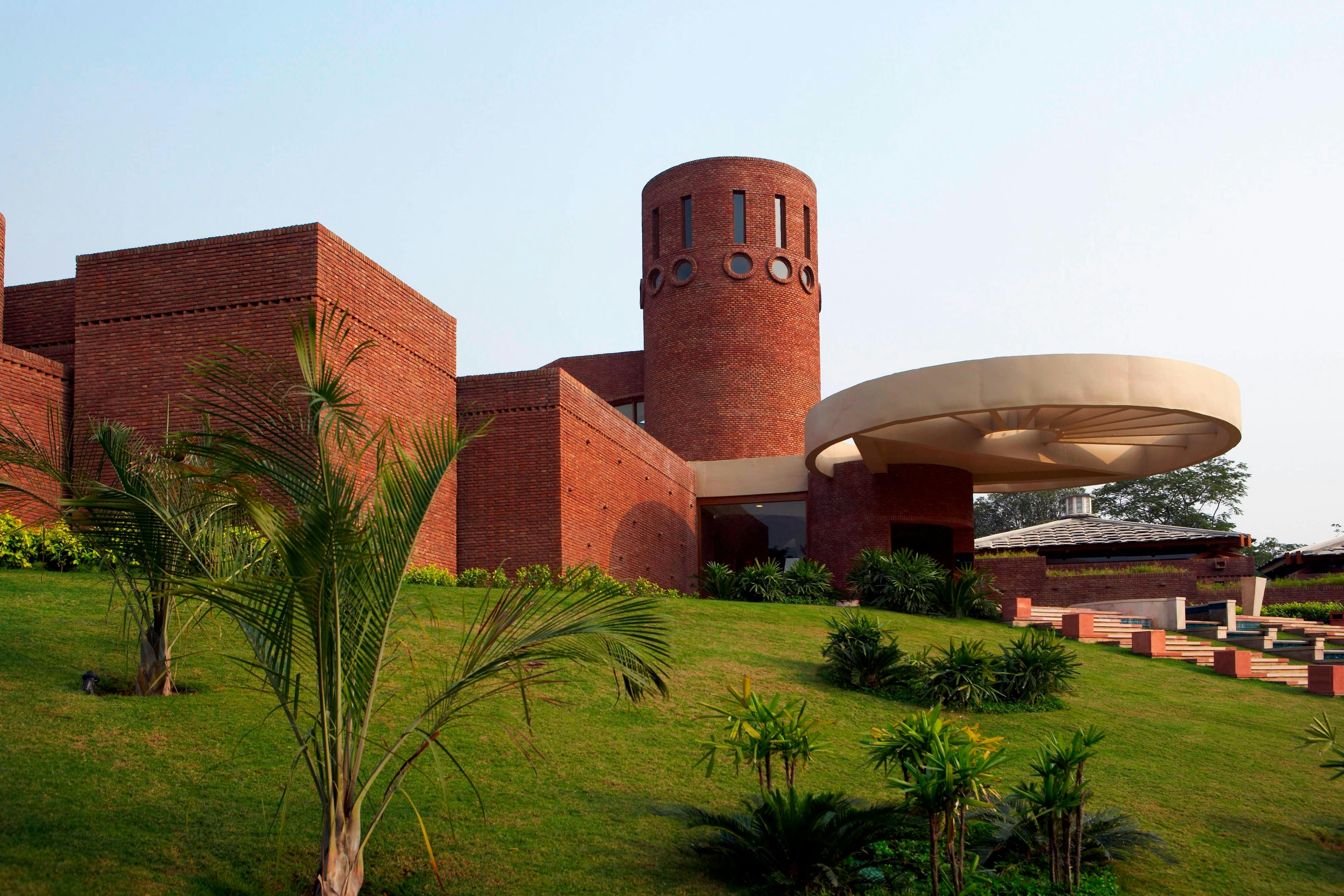THE WESTIN SOHNA RESORT & SPA 37/45