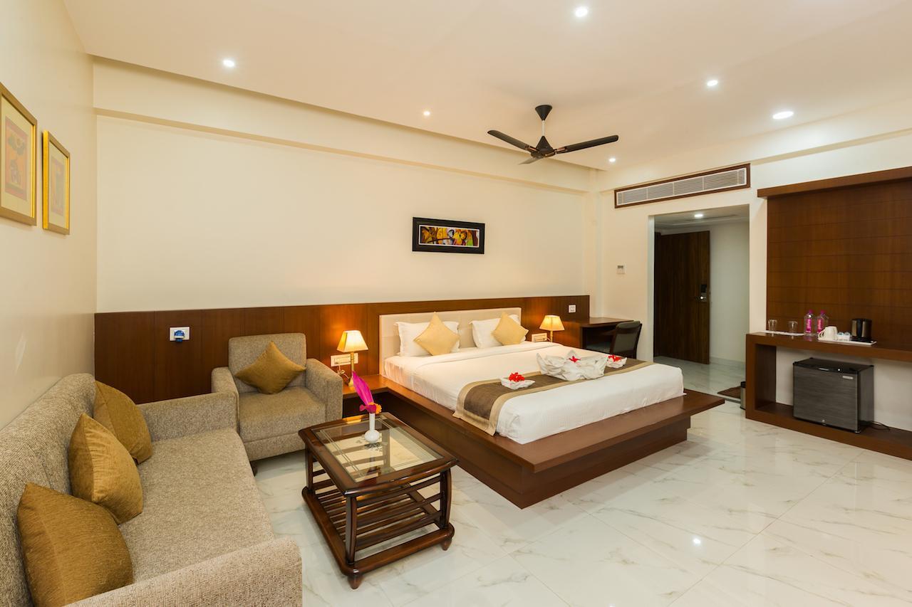 Luxury, Suite