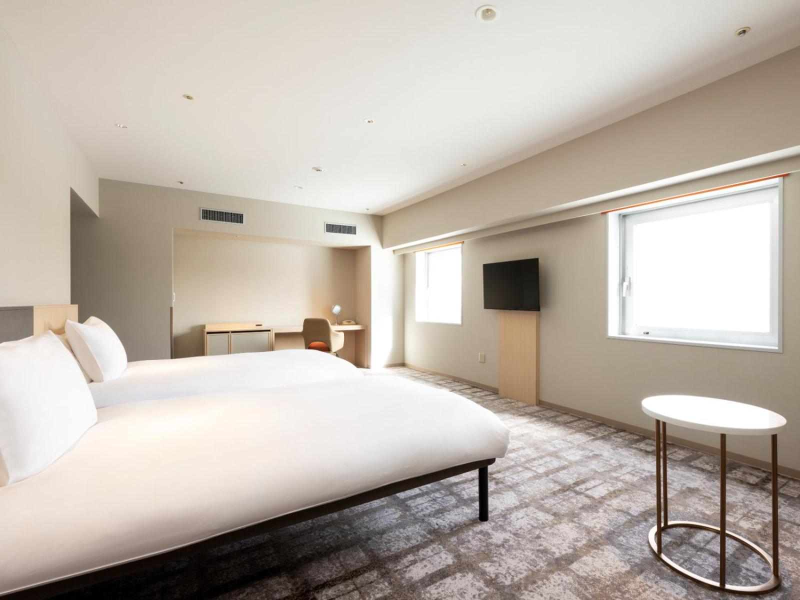 Deluxe, Twin Beds