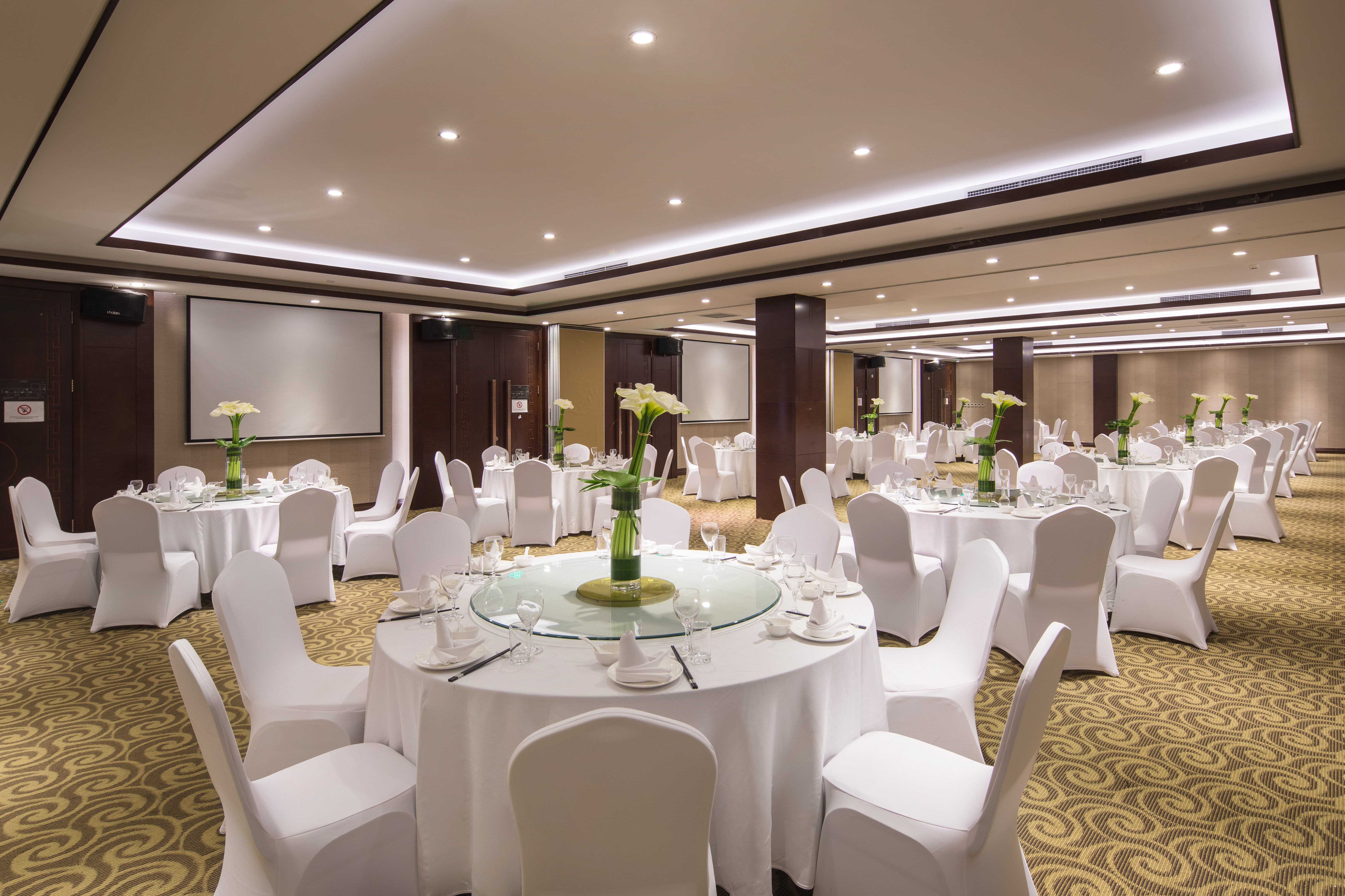 HOLIDAY INN BEIJING AIRPORT ZONE 43/50