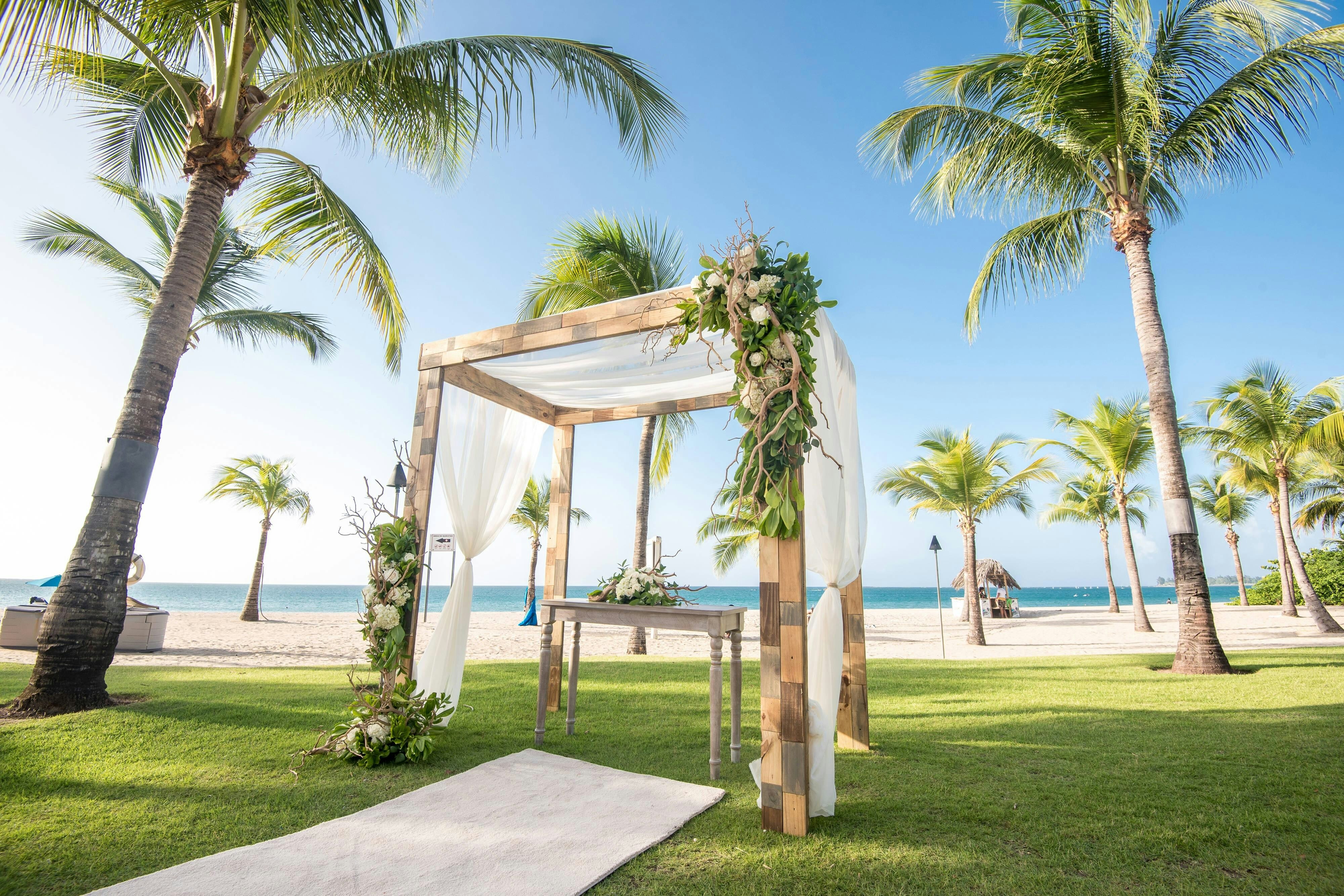 Courtyard Isla Verde Beach Resort 54/54