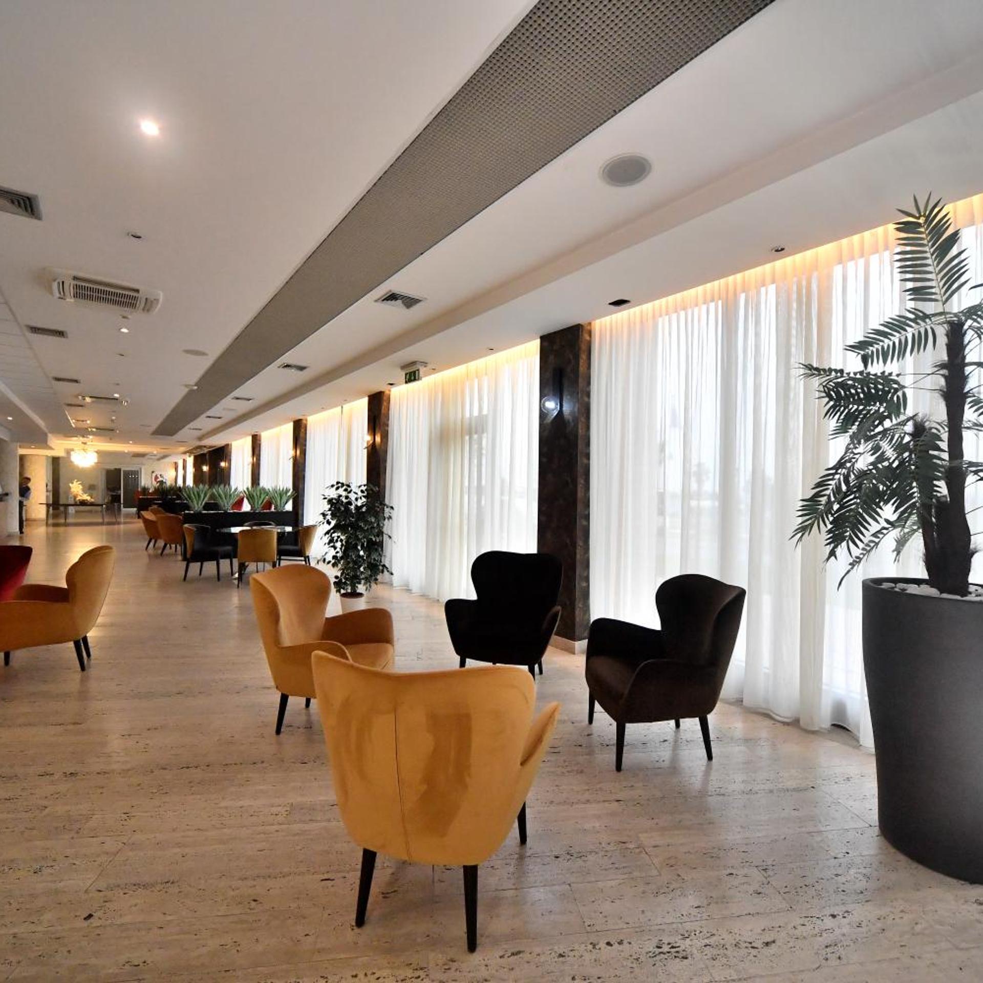 Palace Inn 40/56