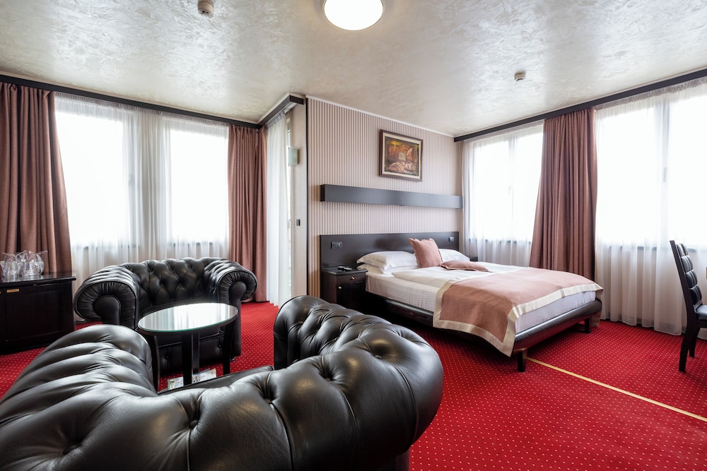 Vip, Suite