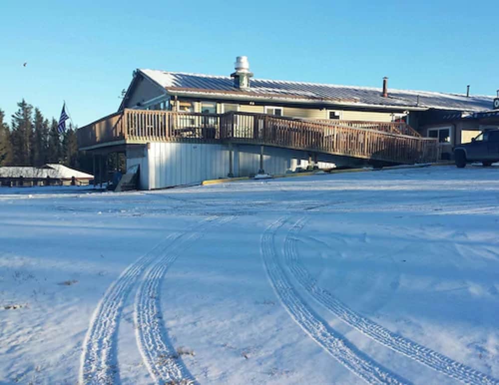 Beluga Lake Lodge 7/25
