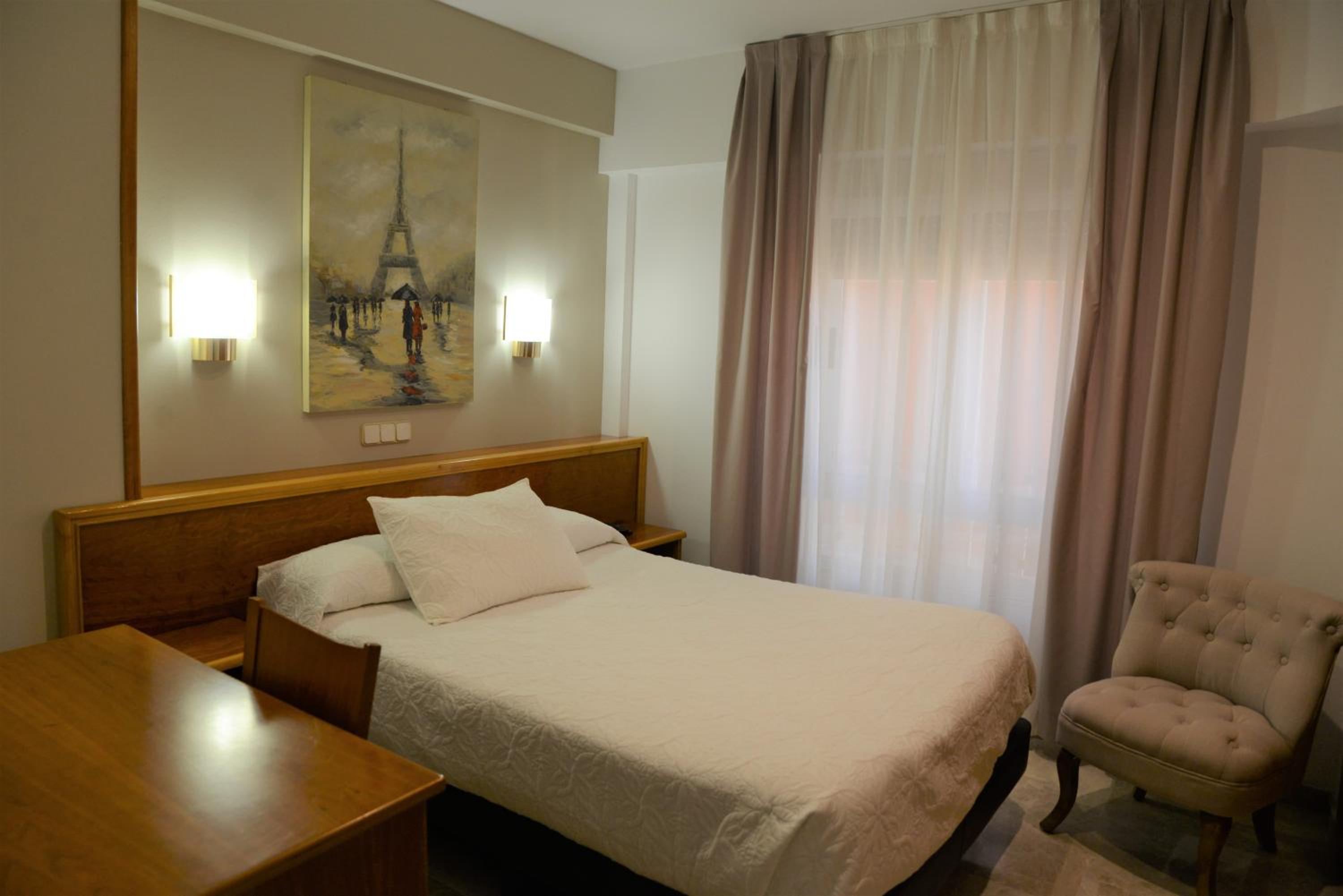 Hotel Escudero 31/58