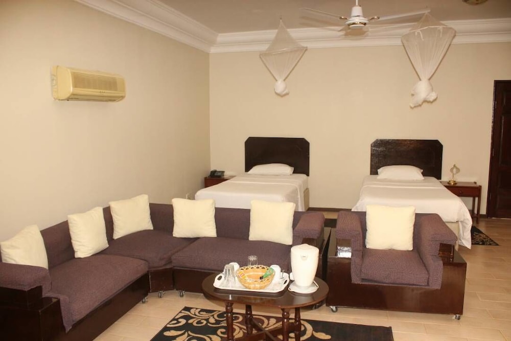 غرفة كلاسيكية بسرير مزدوج بإطلالة على الحديقة، ROC HEIGHTS LODGE 5/8