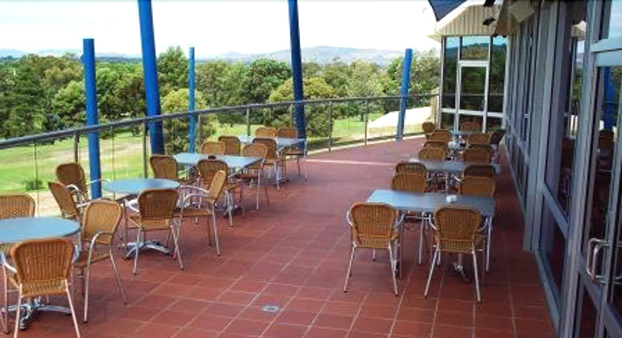 Commercial Golf Resort 16/31