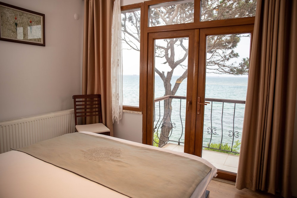SINOP ANTIK OTEL 9/44