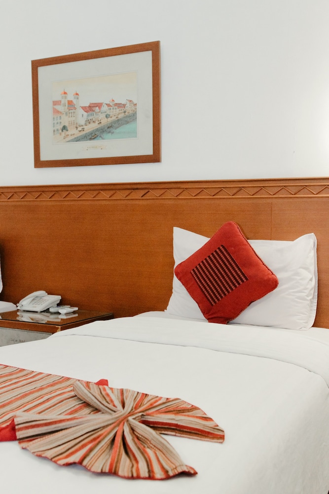 Sofyan Hotel Cut Meutia 59/63