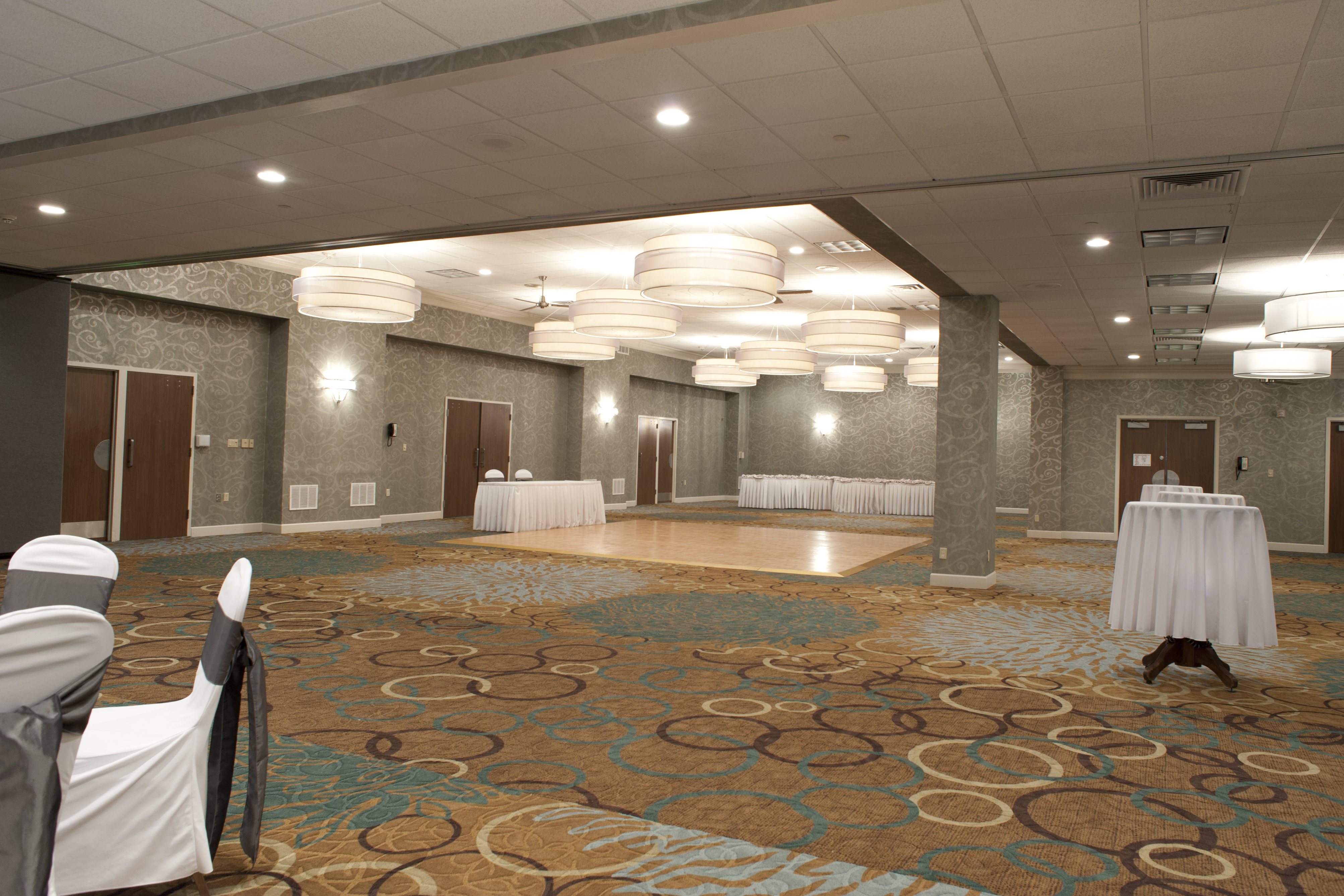 Holiday Inn Rock Island - Quad Cities 35/80