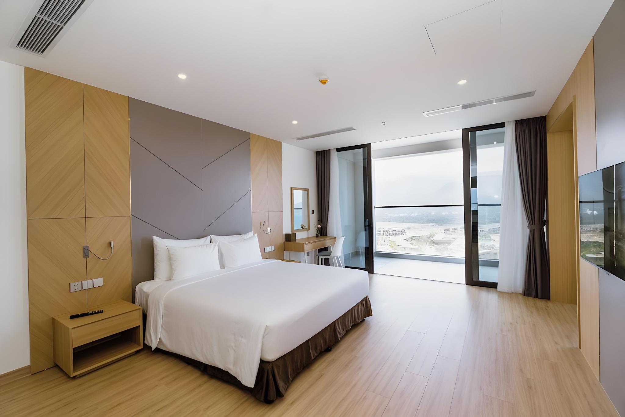 Executive, Suite, King Bed, Sea Front، Aquamarine Cam Ranh by Swandor 2/2