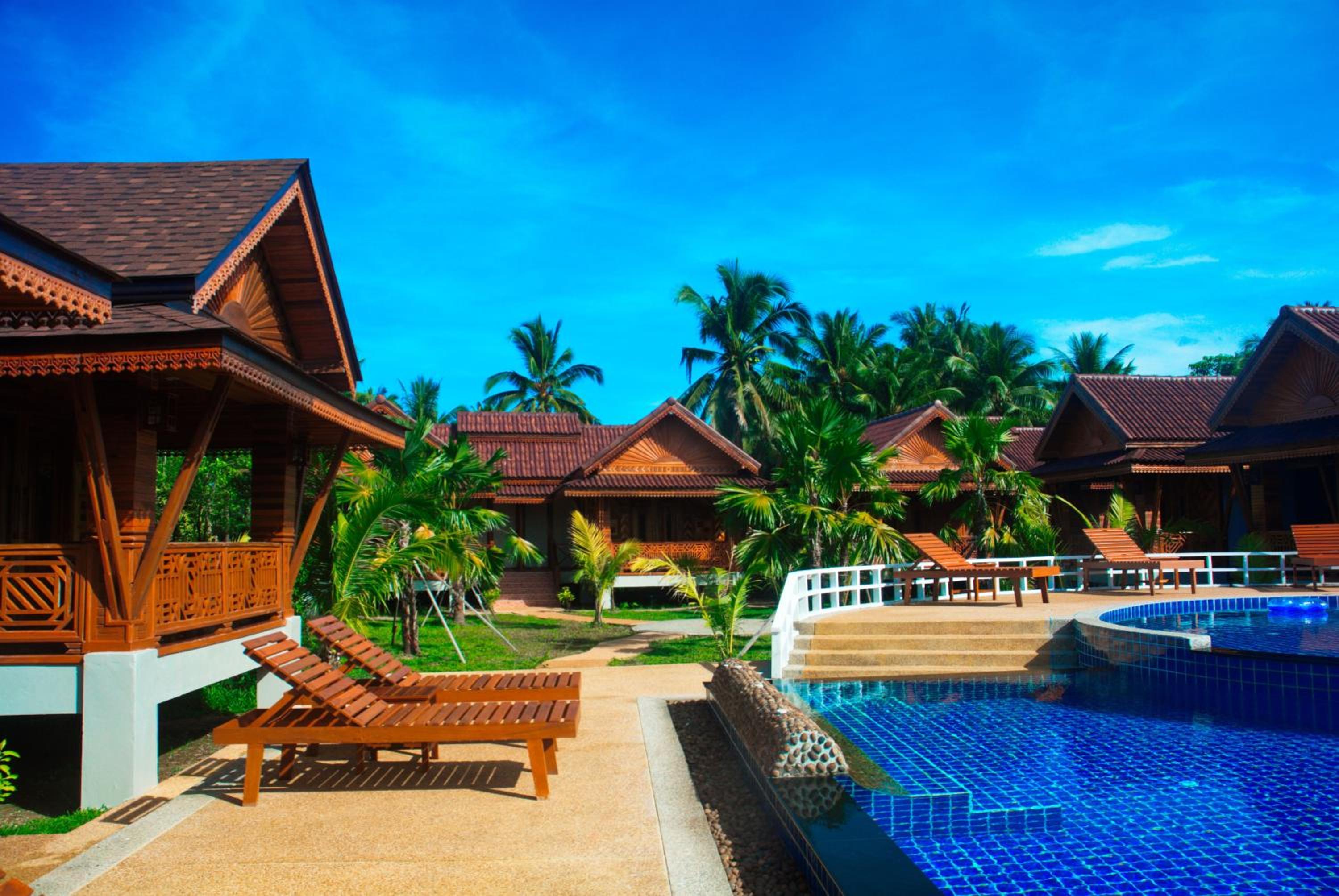 Sangsawan Palace Khaolak Hotel 95/98