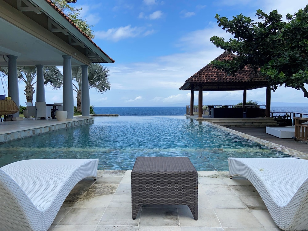 Raaga Samudra Villa, Klungkung 38/42