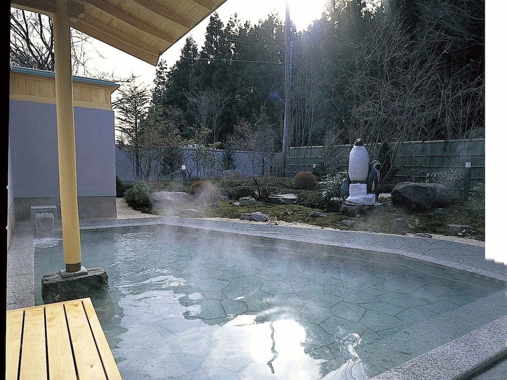 Ikaho Grand Hotel 12/29