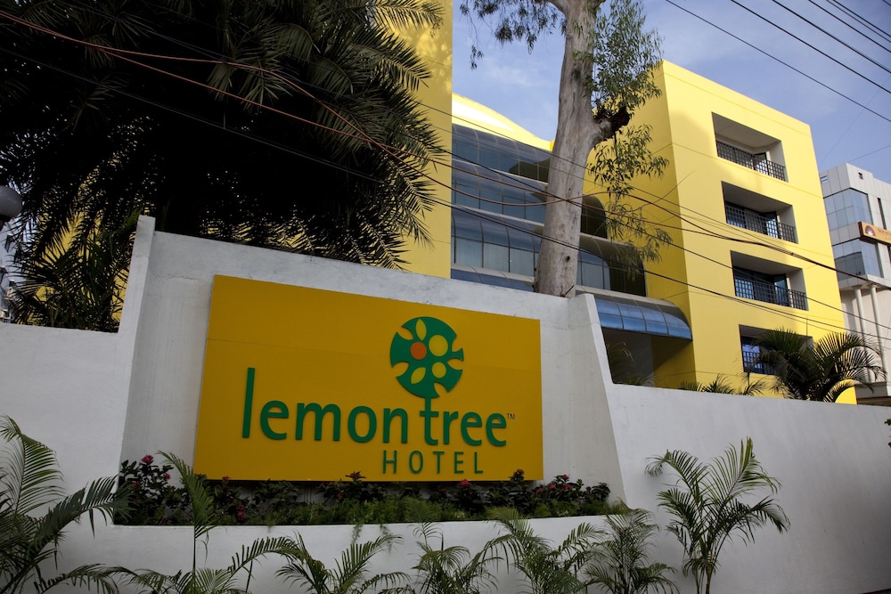 Lemon Tree Hotel Indore 4/57