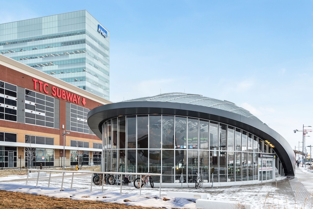 Courtyard By Marriott Toronto Vaughan 1/46