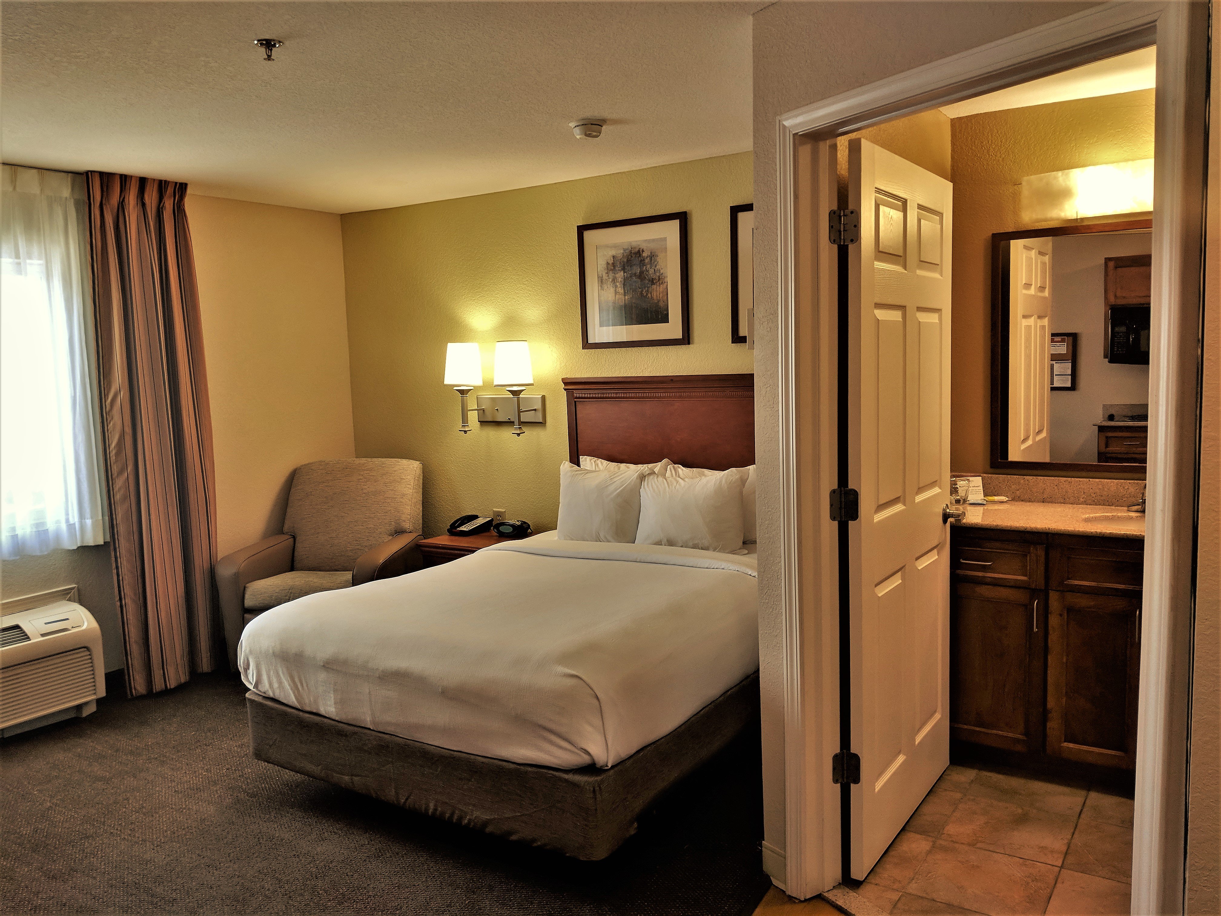 STUDIO, SUITE, QUEEN BED