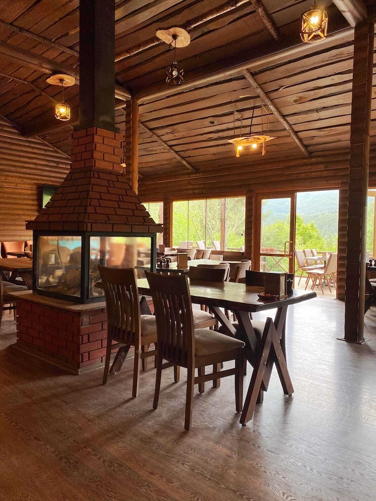 Campinari Doga Evleri & Restaurant 15/50