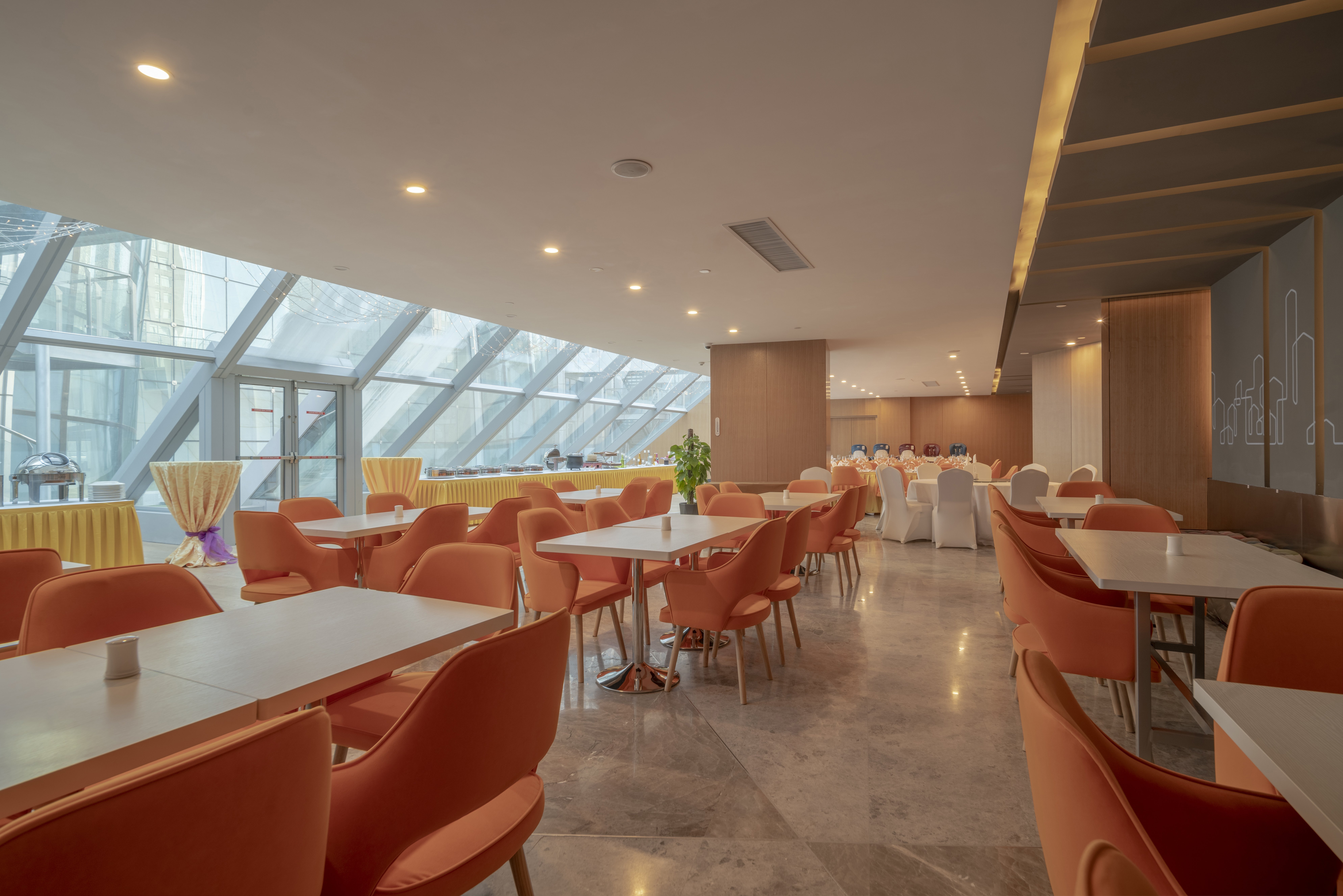 Holiday Inn Express Qingdao Innovation Park 8/10