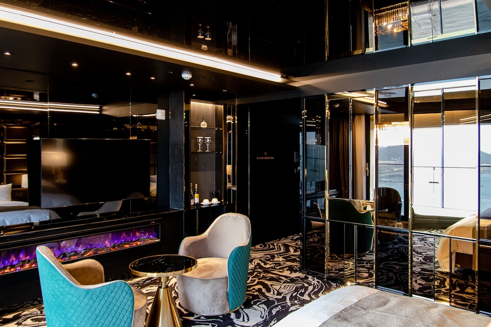 Best Louis Hamilton Hotel Ocean Terrace 22/34