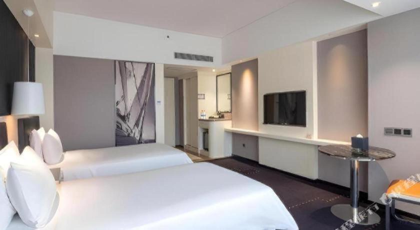 Aishang Hotel (Foshan Shunde Lecong Furniture City store) 16/56