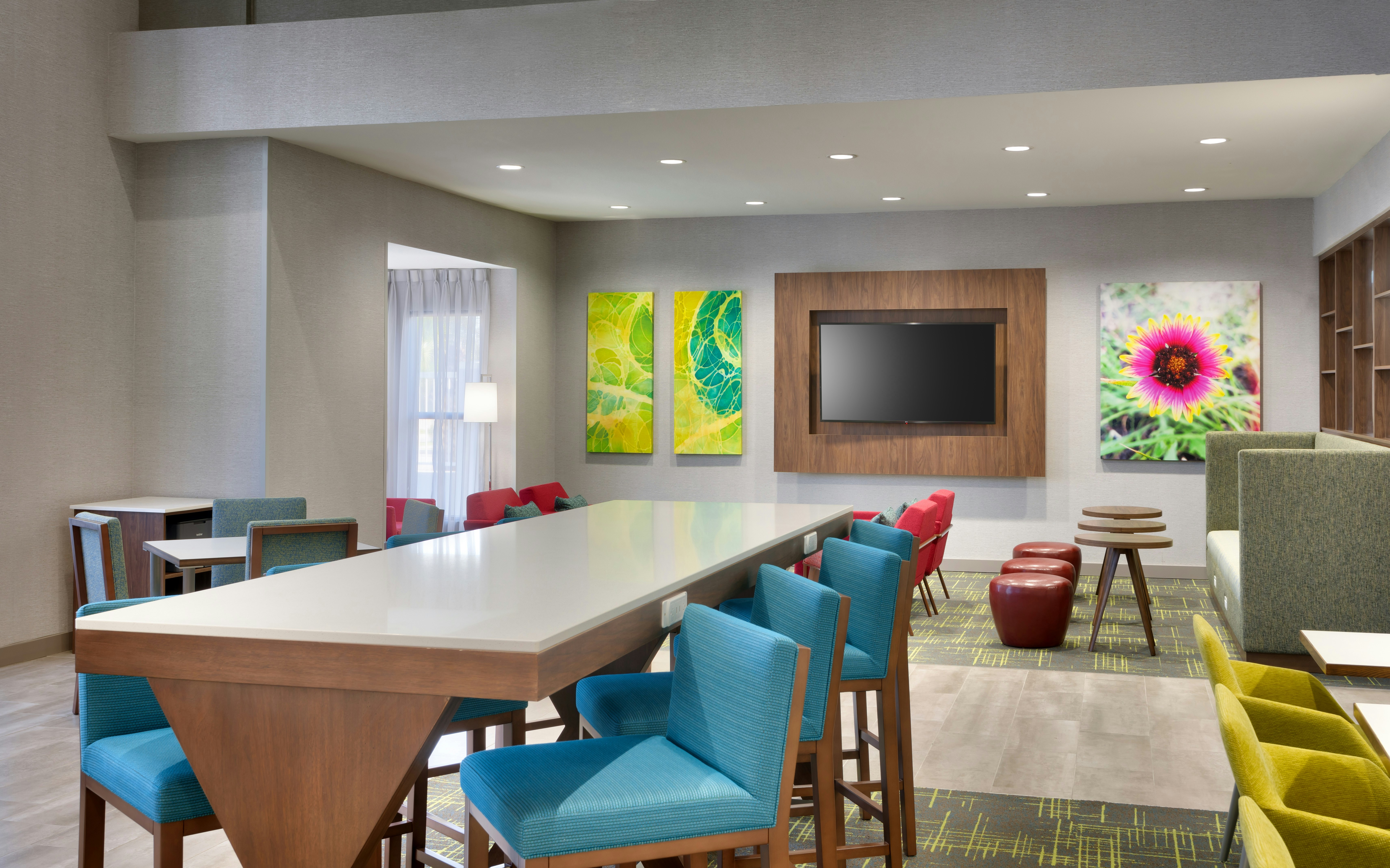Hampton Inn and Suites Rockport-Fulton 17/24