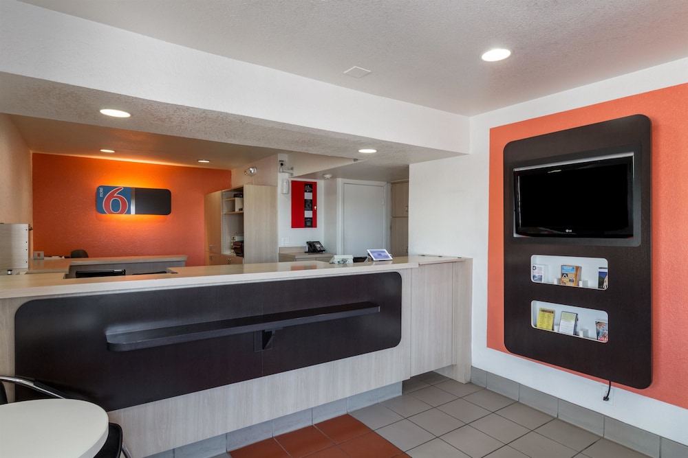 Motel6 Del Rio, TX 14/56