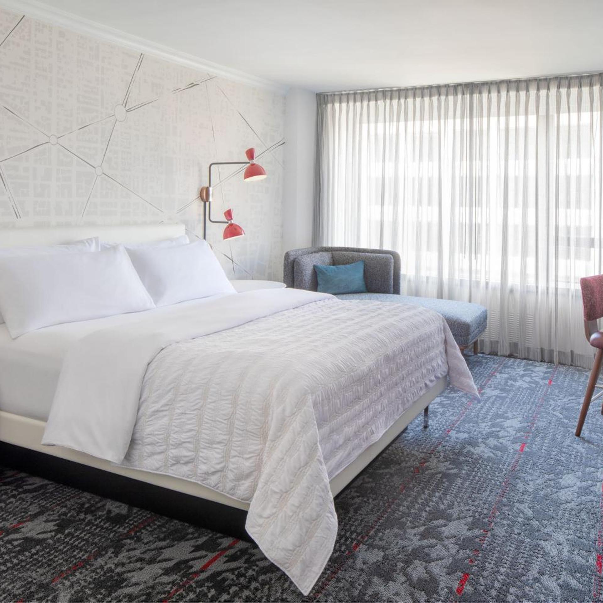 غرفة تنفيذية بسرير كينج، Le Meridien Washington, D.C., The Madison 4/10