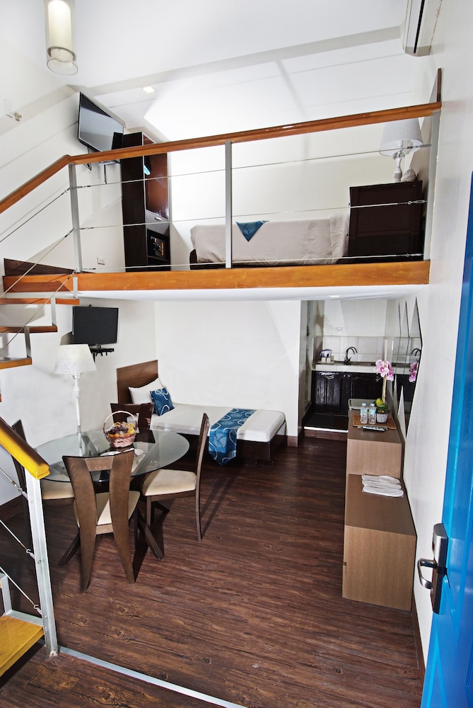 Skyblue Hotel 30/41