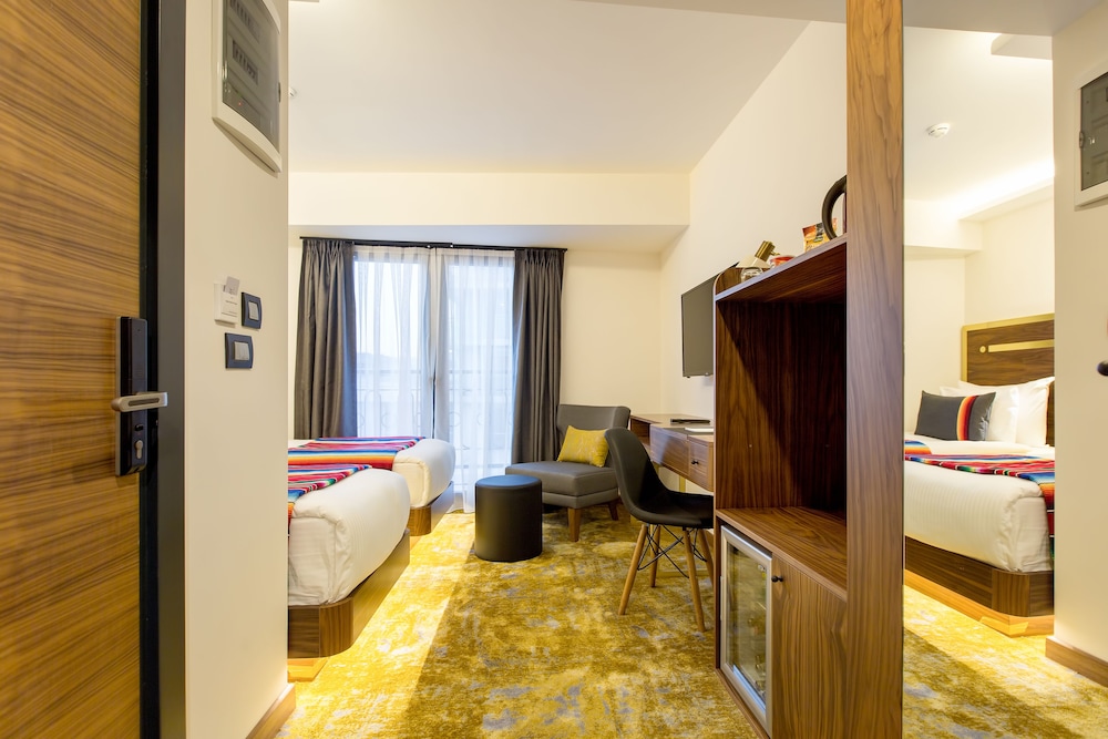 Hay Hotel Alsancak 20/50