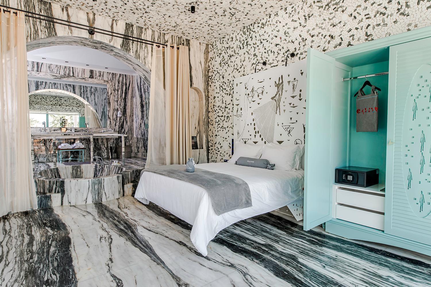 Room, Beach Front