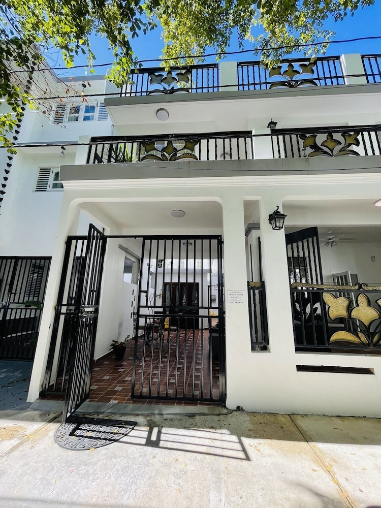 Placid Suites (ex. HM Suites) 2/50