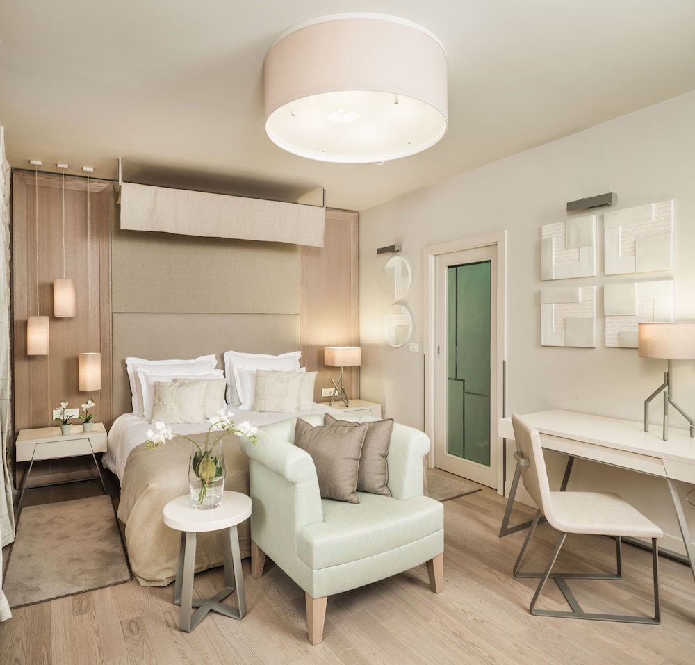 ART HOTEL KALELARGA 45/67